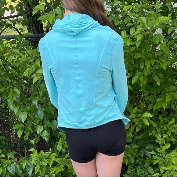 Size 14 Iviva “Iconic Wrap”. - Picture 3 of 5